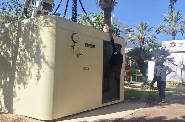 צילום מתוך דף הפייסבוק שמואל בוקסר