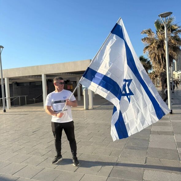 צילום מתוך דף הפייסבוק ירון לוי - Yaron Levi