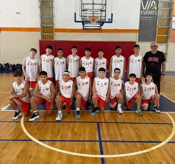 עירוני נס ציונה - מחלקת הנוער ובית הספר לכדורסל
