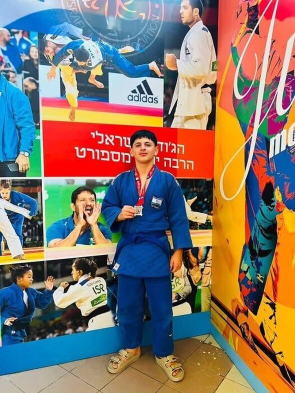 צילום מתוך דף הפייסבוק קריית החינוך יצחק נבון