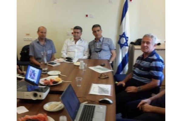 מאיר דהן והשר פרץ במפגש בכנסת