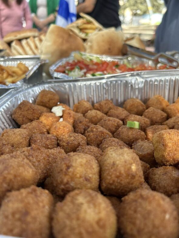 צילום מתוך דף הפייסבוק בית-הספר "הרצל" בת ים