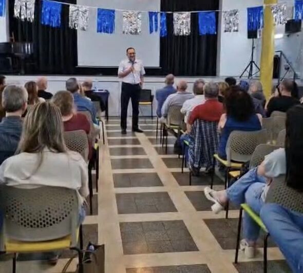 צילום מתוך דף הפייסבוק רן קוניק העמוד הרשמי