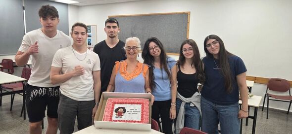 צילום מתוך דף הפייסבוק שש-שנתי יצחק שמיר Shamir High School
