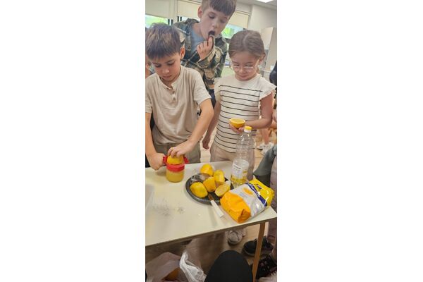 צילום מתוך דף הפייסבוק ילדות ראשונית