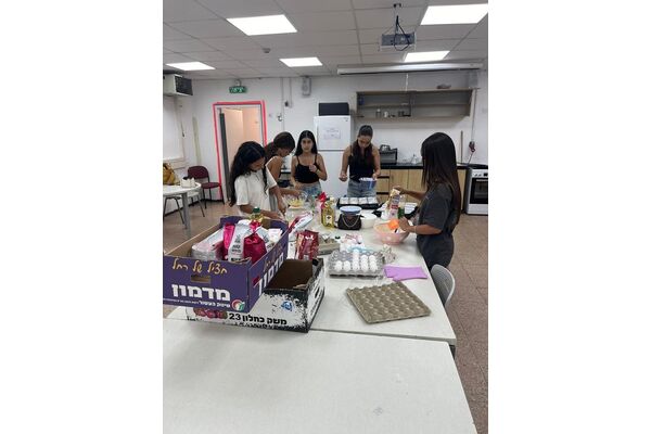 צילום מתוך דף הפייסבוק מקיף י- קריית החינוך השש שנתית