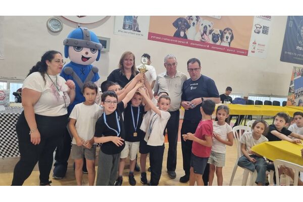 צילום מתוך דף הפייסבוק מועדון השחמט ראשון לציון