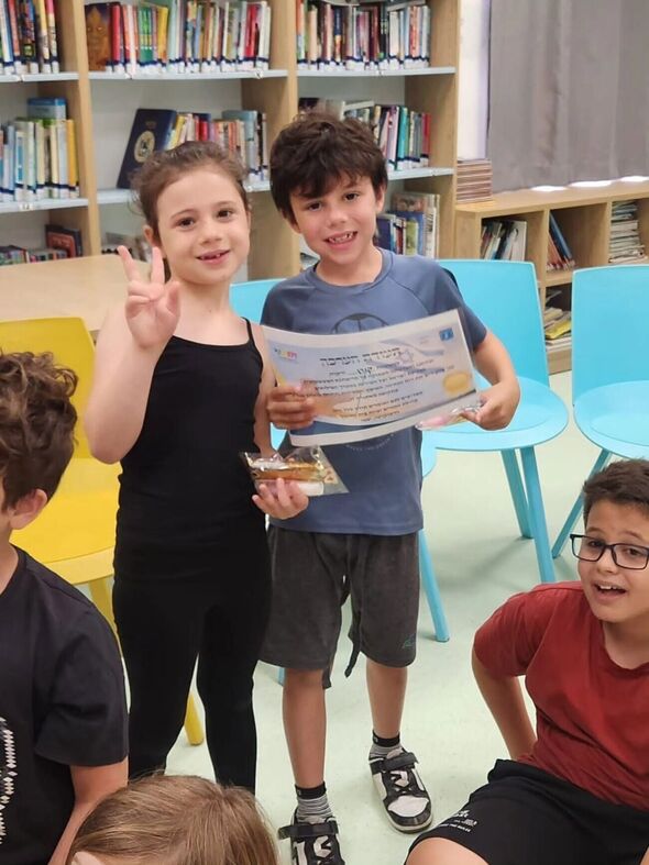 צילום מתוך דף הפייסבוק בית הספר הדמוקרטי יבנה