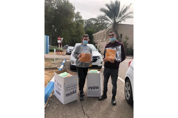הצילומים מתוך דף הפייסבוק של מרכז הצעירים קריית עקרון