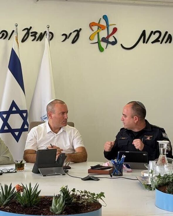 צילום מתוך דף הפייסבוק מתן דיל ראש העיר רחובות