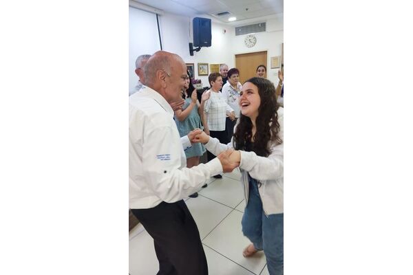 צילום קריית החינוך השש שנתית "פארק המדע" נס ציונה