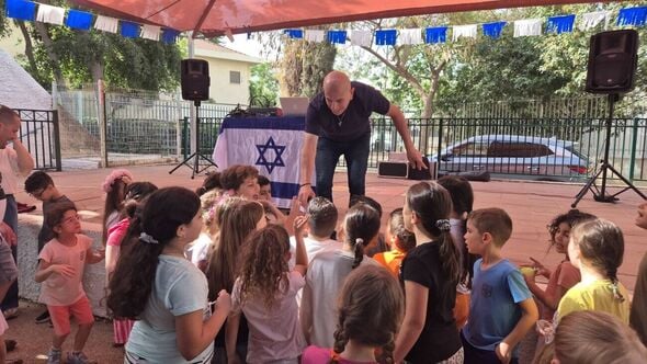 צילום מתוך דף הפייסבוק בית ספר שפרינצק