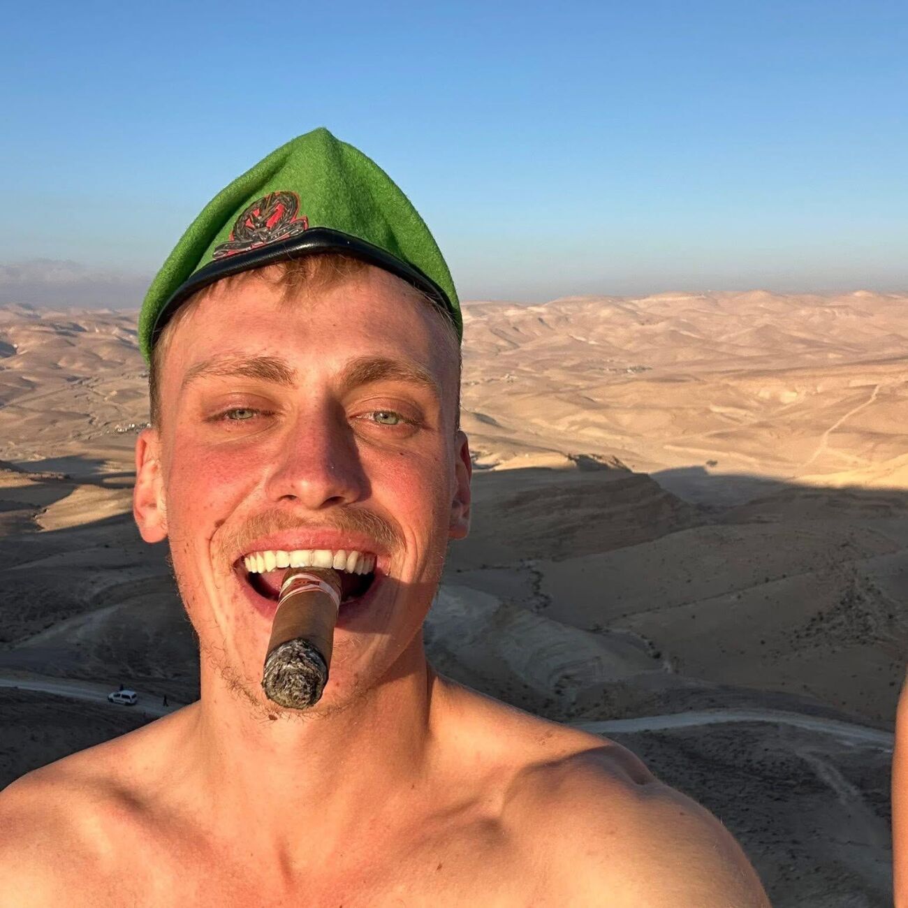 מקסים אנטיס מקסים אנטיס