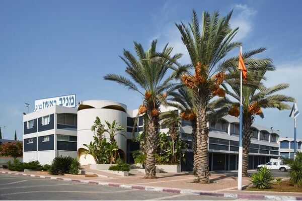מניב ראשון