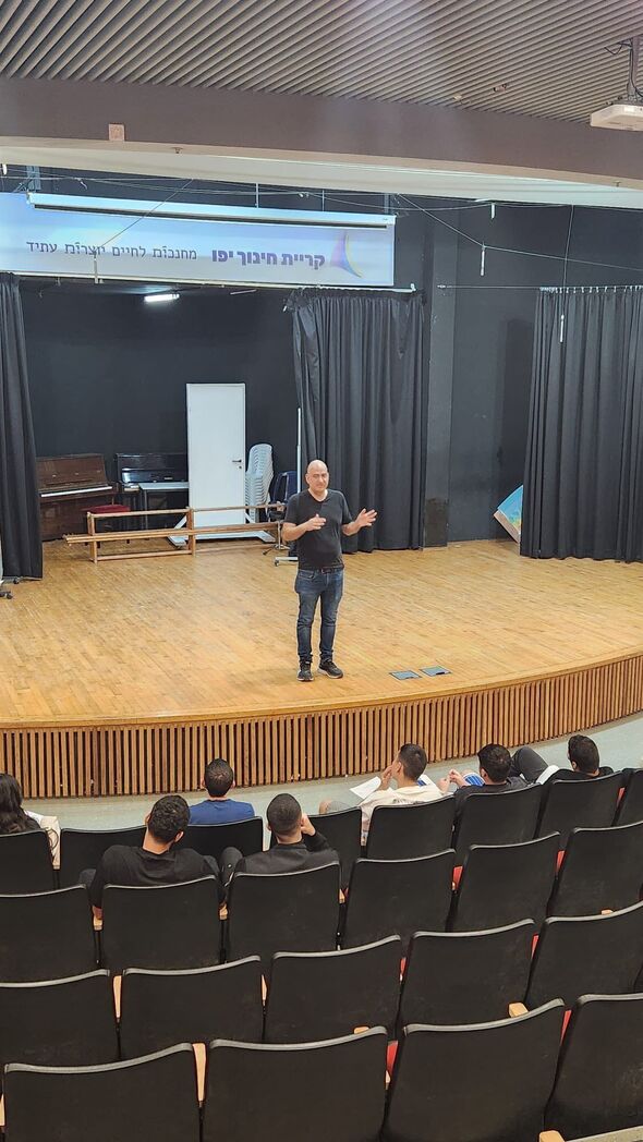 צילום מתוך דף הפייסבוק קריית חינוך יפו - עירוני ז׳