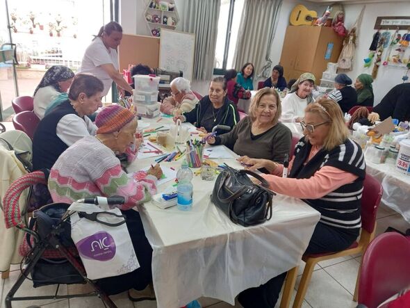 צילום מתוך דף הפייסבוק מרכז יום לאזרח הוותיק מעז קרית עקרון