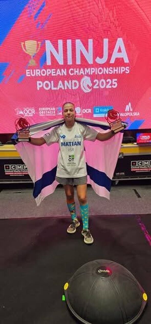 צילומים: עמוד הפייסבוק של אווה גור