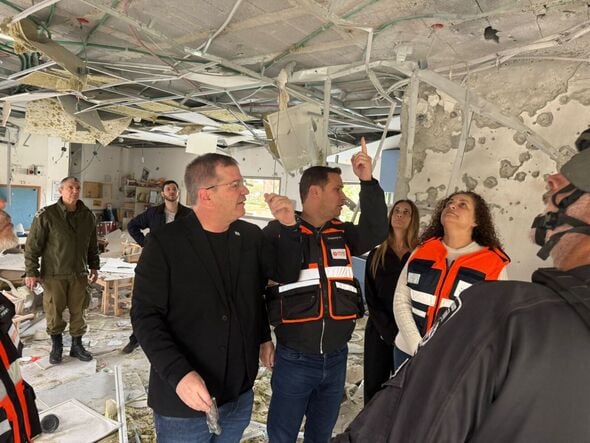 ביקור שר החינוך בגן שנפגע בראשון לציון