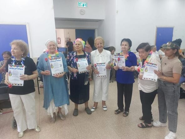 צילום מתוך דף הפייסבוק האגודה לאזרח הוותיק בבת-ים