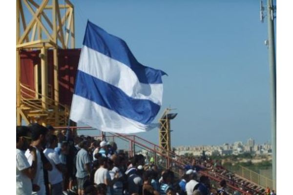 כסף נשפך במועדון במטרה להחזיר עטרה ליושנה