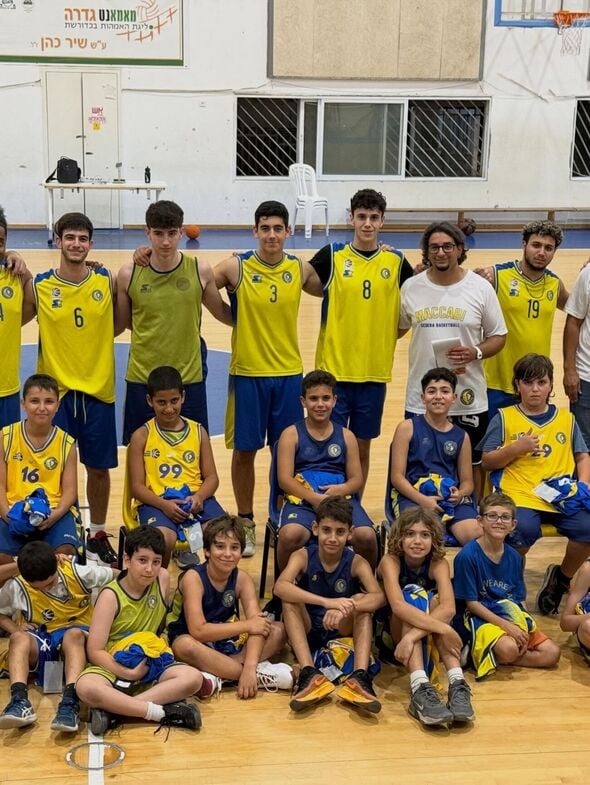 צילום מתוך דף הפייסבוק מכבי הבילויים גדרה כדורסל