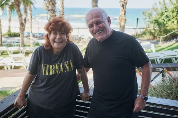 קרדיט סטילס: בן רייזר