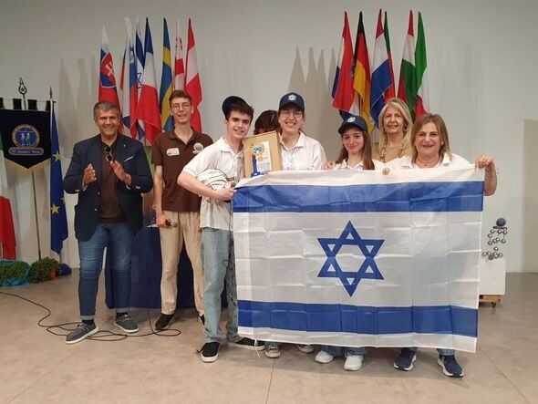 צילום מתוך דף הפייסבוק רז קינסטליך