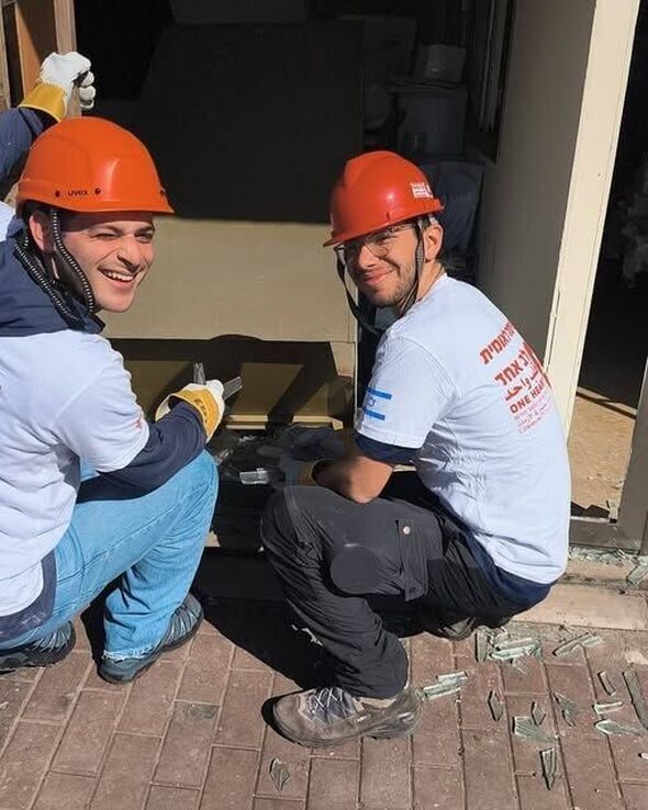 צילום מתוך דף הפייסבוק תיכון שמעון בן צבי