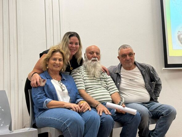 מקיף י- קריית החינוך השש שנתית ע"ש איינשטיין