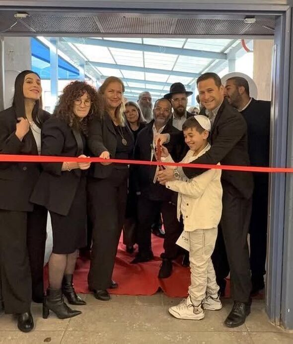 דף הפייסבוק רז קינסטליך - ראש עיריית ראשון לציון