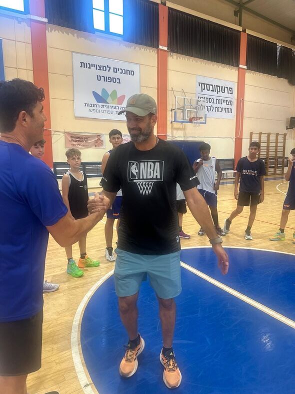 צילום מתוך דף הפייסבוק מכבי רחובות מחלקת הנוער כדורסל