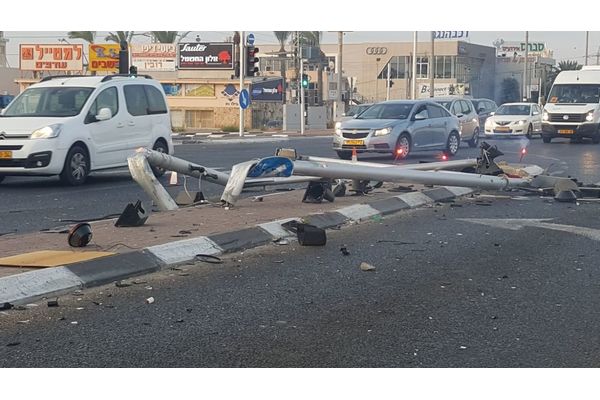 הרמזור שנפגע הבוקר בצומת בילו - צילום איחוד הצלה