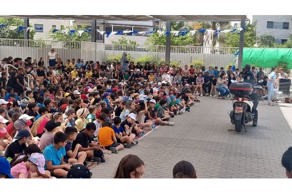 צילום מתוך דף הפייסבוק בית ספר "שביט" רחובות
