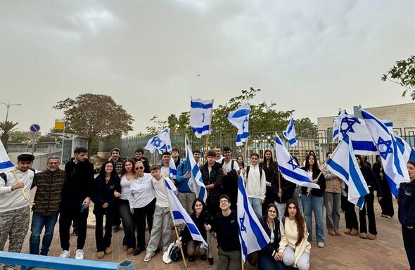 הגימנסיה למדעים ולאומנויות ברנקו וייס ע״ש חיים הרצוג,