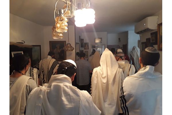 צילום אריאל כהן -וזה בבית ניצולת השואה שנפטרה