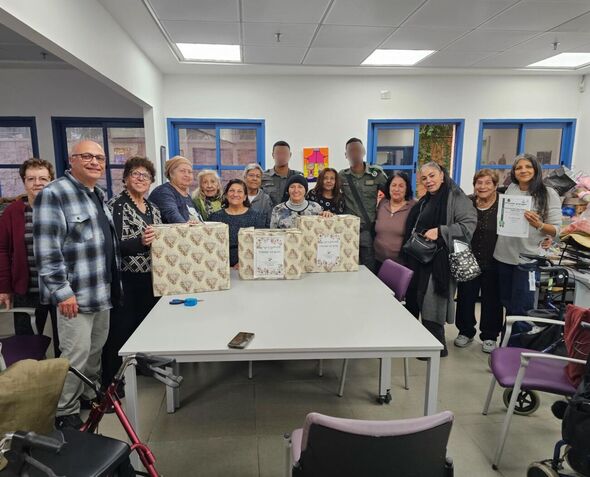 צילום מתוך דף הפייסבוק האגודה לאזרח הוותיק בבת-ים