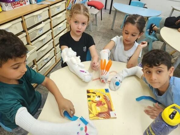 צילום מתוך דף הפייסבוק מחוז תל אביב - משרד החינוך