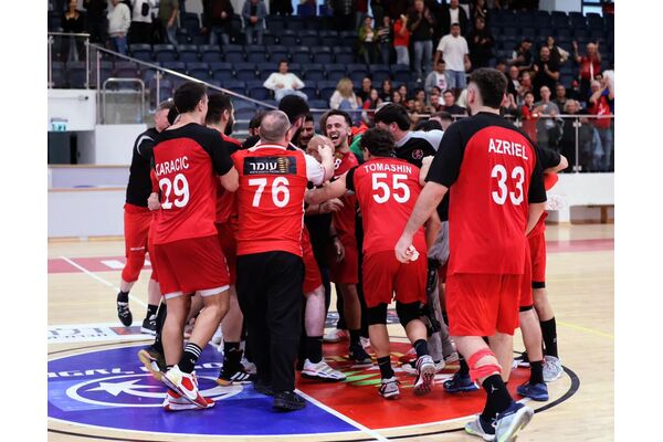 צילום מתוך דף הפייסבוק Hapoel Rishon LeZion H.C