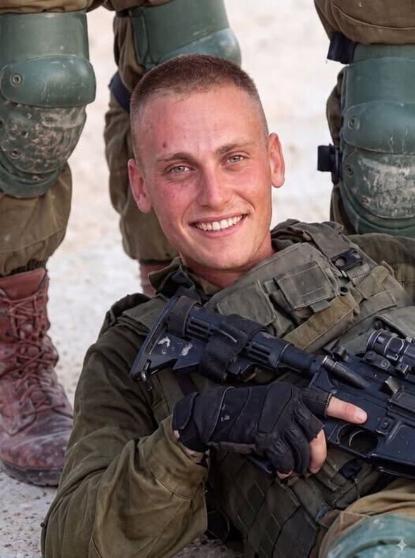 צילום מתוך דף הפייסבוק אלי יריב - Eli Yariv