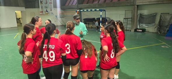 שמעוני גבעתיים - הדף הרשמי - הנהגה והנהלה