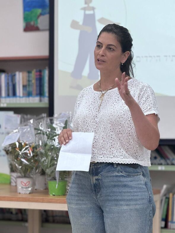 צילום מתוך דף הפייסבוק בית הספר "מעיין" יבנה