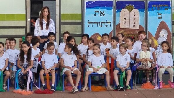 צילום מתוך דף הפייסבוק בית ספר פרחי המדע רחובות