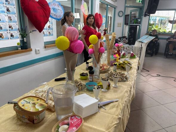 דף הפייסבוק מרכז יום רב תחומי למבוגר נס ציונה