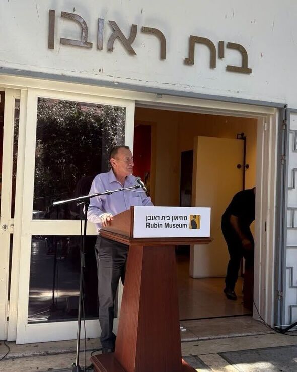צילום מתוך דף הפייסבוק רון חולדאי