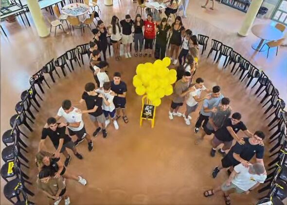 קריית החינוך ברנקו וייס ע״ש יצחק רבין, מזכרת בתיה.