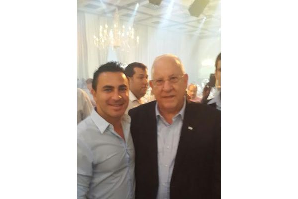 הנשיא וגולן ביטון בצילום מהיום שישי 5/9