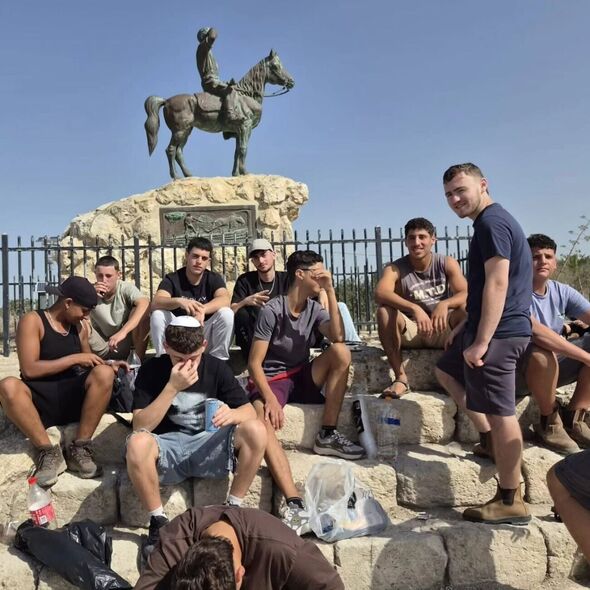 צילום מתוך דף הפייסבוק תיכון אדר - פ"ת