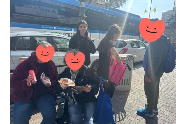 צילום מתוך דף הפייסבוק קריית חינוך דה שליט