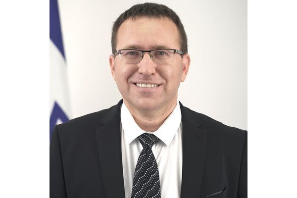 דף הפייסבוק של חגי לוין