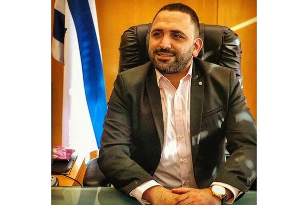 צילום עצמי אביב איטח